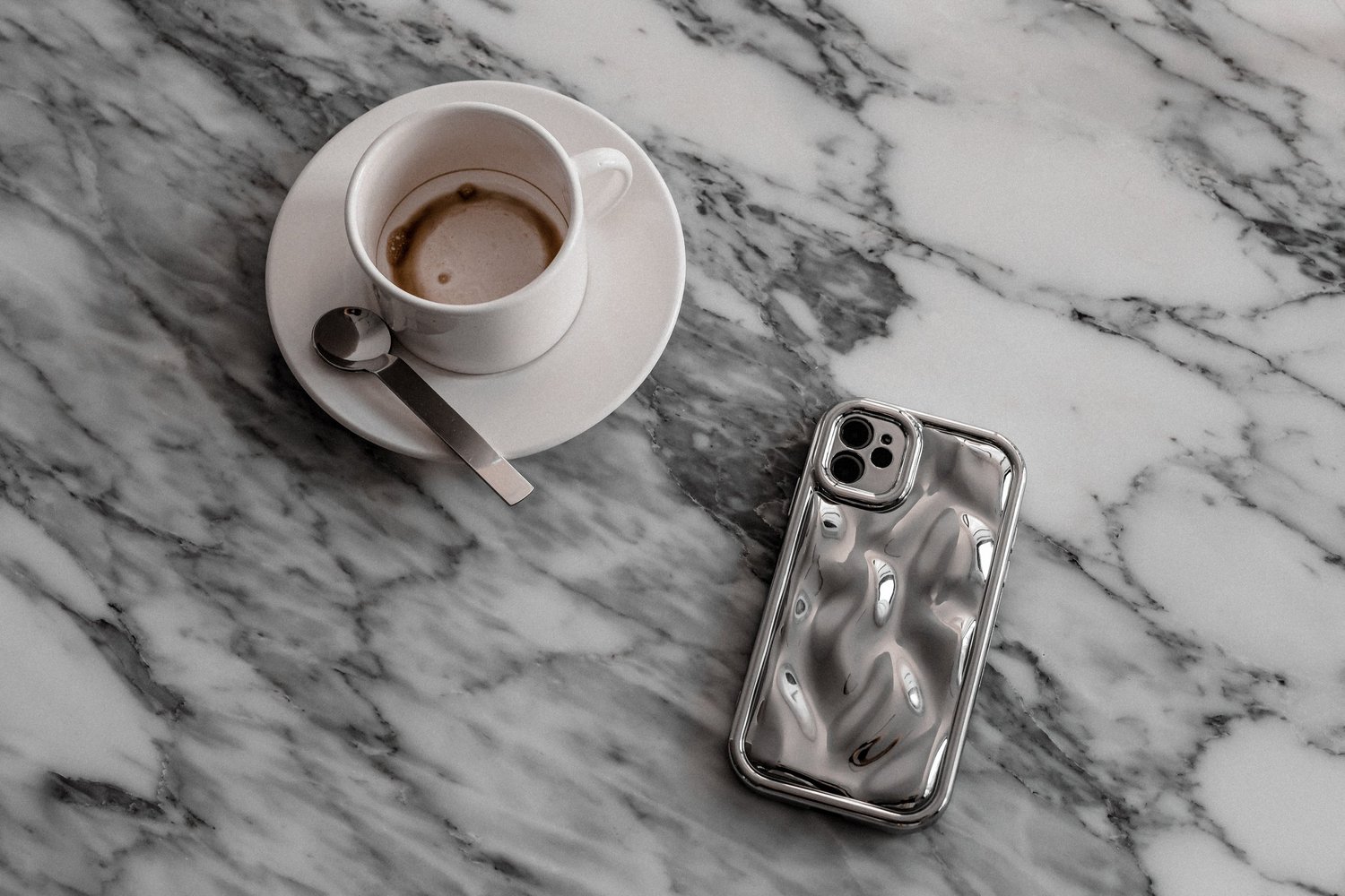 Proč neberu telefon