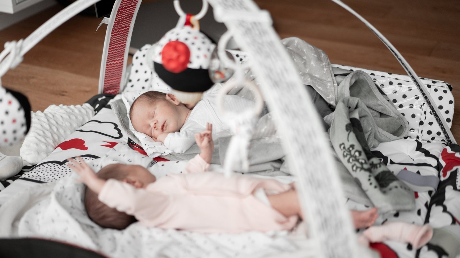 Výbavička…                       pro dvojčata.